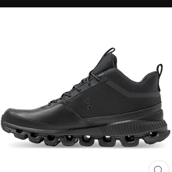 On Cloud Hi Waterproof All Black size 7 NEW
Women
$210 - Picture 6 of 16